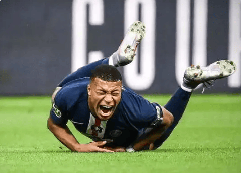 从四大皆空到欧冠封王，姆巴佩与登贝莱的金球奖对照