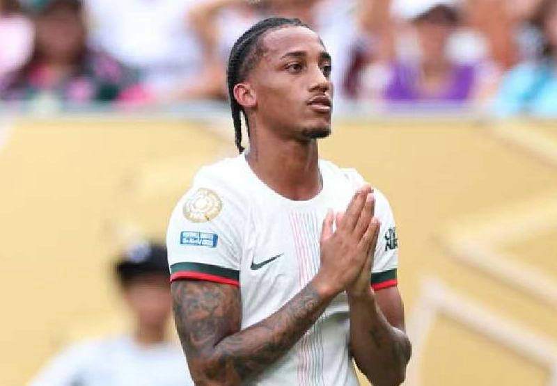 切尔西利物浦面临困境,纪律问题需解决